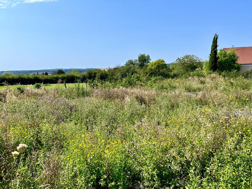 Terrain de 770 m² - 
89000 SAINT GEORGES SUR BAULCHE
