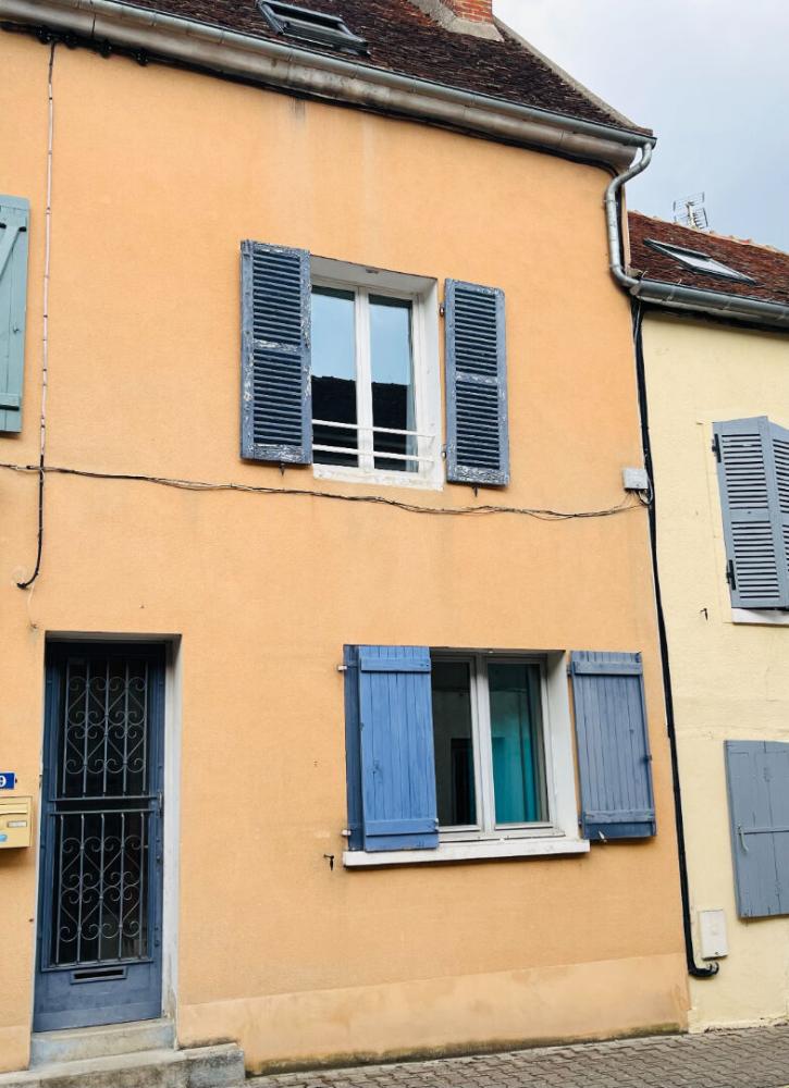 Maison de 135 m² - 
89250 SEIGNELAY
