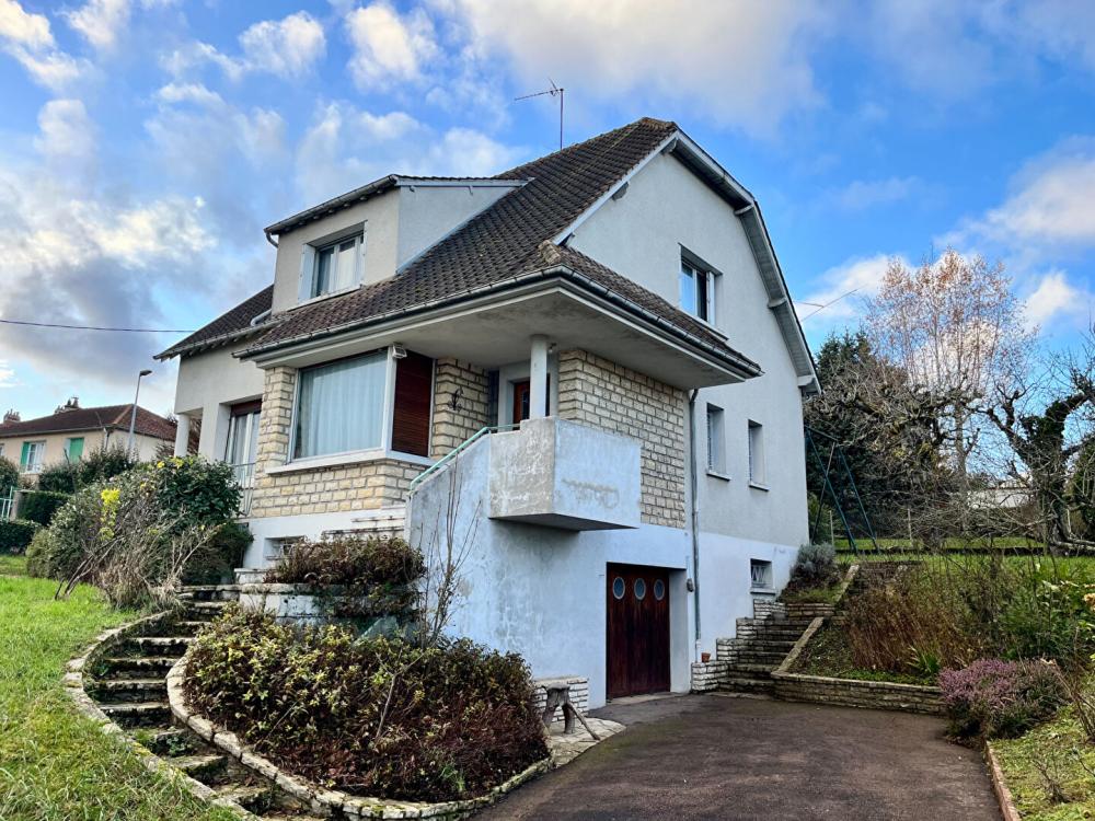 Maison de 125 m² - 
89000 Auxerre
