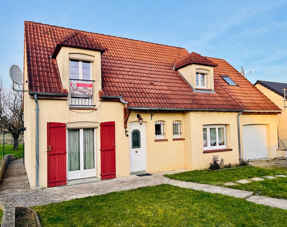 Maison de 115 m² - 
89113 VALRAVILLON
