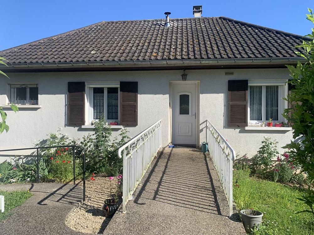 Maison de 104.79 m² - 
89160 LEZINNES
