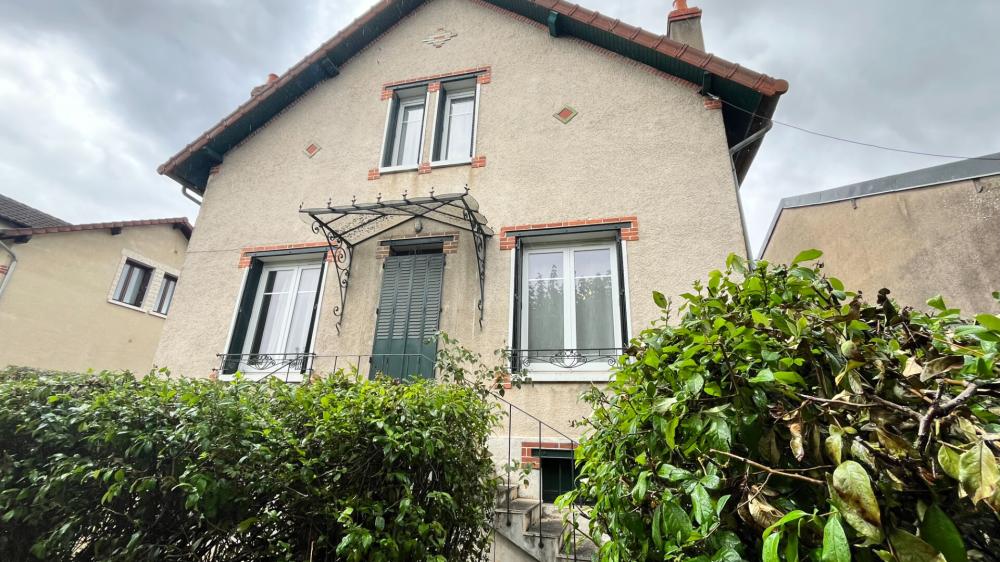 Maison de 122 m² - 
89000 AUXERRE
