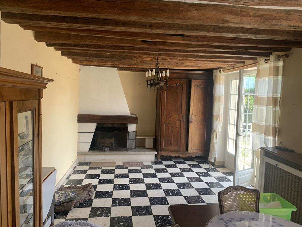 Maison de 159 m² -
89460 BAZARNES
