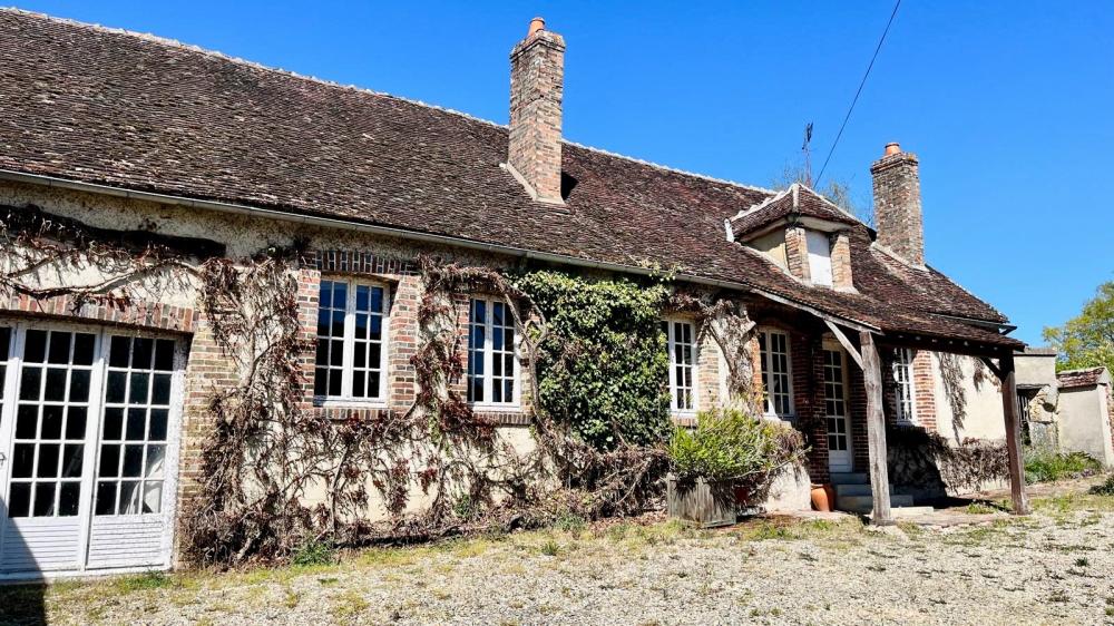 https-media-immo-facile-com-office2-pagesimmoweb-127797-catalog-images-pr-p-5-8-3-2-5-5-8-6-58325586e-jpg-datemaj-27-05-2025-06-12-54