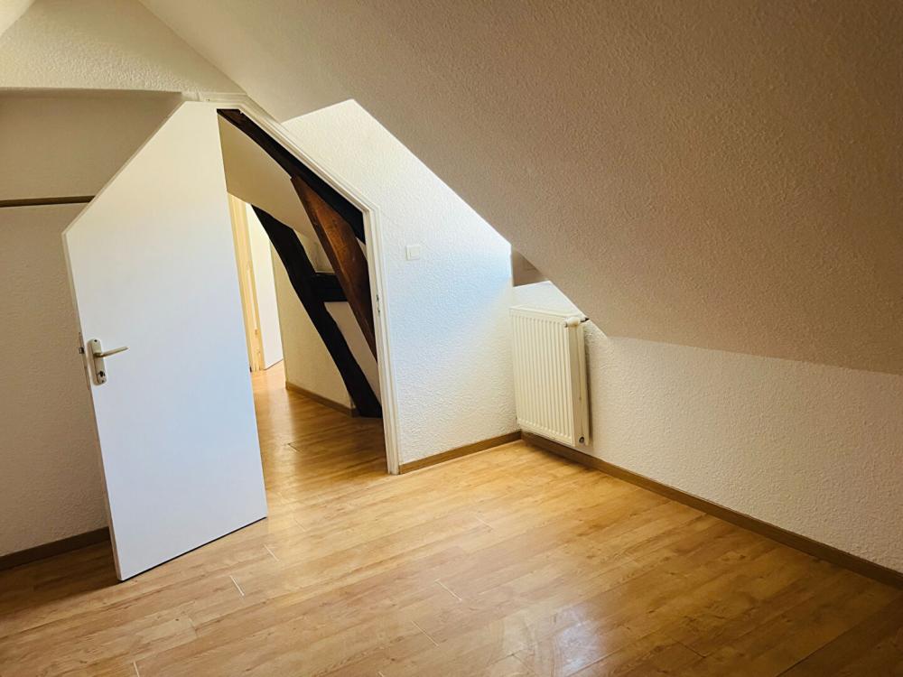 https-media-immo-facile-com-office2-pagesimmoweb-127797-catalog-images-pr-p-5-8-9-3-8-5-9-1-58938591e-jpg-datemaj-29-07-2025-11-54-31