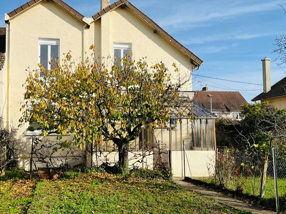 https-media-immo-facile-com-office2-pagesimmoweb-127797-catalog-images-pr-p-5-9-4-4-9-6-1-4-59449614l-jpg-datemaj-12-11-2025-12-13-28