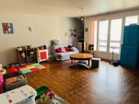 https-media-immo-facile-com-office2-pagesimmoweb-127797-catalog-images-pr-p-5-8-2-2-7-4-2-9-58227429d-jpg-datemaj-03-05-2025-15-10-56