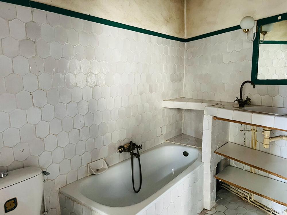 https-media-immo-facile-com-office2-pagesimmoweb-127797-catalog-images-pr-p-5-9-5-7-3-6-1-5-59573615k-jpg-datemaj-24-11-2025-18-57-42