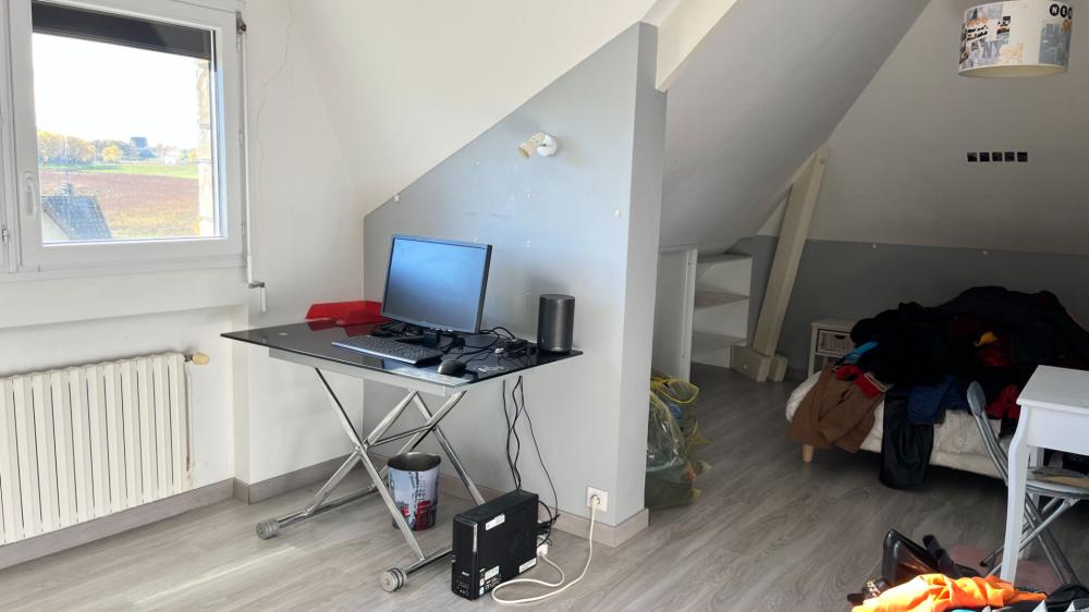 https-media-immo-facile-com-office2-pagesimmoweb-127797-catalog-images-pr-p-5-9-3-8-9-2-2-7-59389227j-jpg-datemaj-20-11-2025-16-37-43