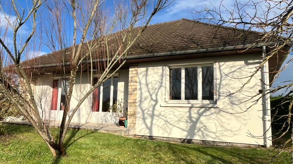 https-media-immo-facile-com-office2-pagesimmoweb-127797-catalog-images-pr-p-5-9-5-0-2-6-9-6-59502696m-jpg-datemaj-16-12-2025-11-05-50