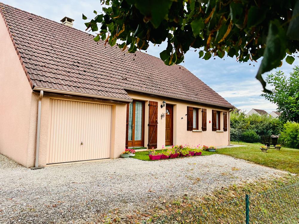 https-media-immo-facile-com-office2-pagesimmoweb-127797-catalog-images-pr-p-5-6-3-5-8-0-9-4-56358094c-jpg-datemaj-26-07-2025-11-36-17