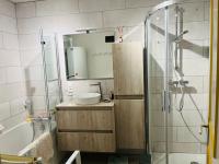 https-media-immo-facile-com-office2-pagesimmoweb-127797-catalog-images-pr-p-5-8-4-4-5-2-8-0-58445280g-jpg-datemaj-18-07-2025-09-38-49