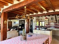 https-media-immo-facile-com-office2-pagesimmoweb-127797-catalog-images-pr-p-5-6-3-3-6-3-6-2-56336362k-jpg-datemaj-20-03-2025-04-49-11