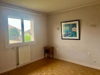 https-media-immo-facile-com-office2-pagesimmoweb-127797-catalog-images-pr-p-5-9-5-0-9-8-3-8-59509838e-jpg-datemaj-20-12-2025-15-28-27