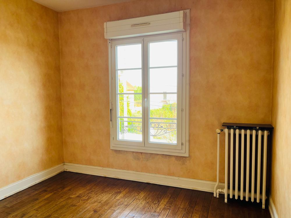 https-media-immo-facile-com-office2-pagesimmoweb-127797-catalog-images-pr-p-5-9-4-4-9-6-1-4-59449614i-jpg-datemaj-12-11-2025-12-13-28