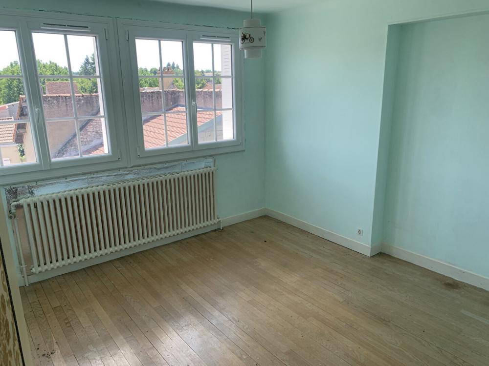 https-media-immo-facile-com-office2-pagesimmoweb-127797-catalog-images-pr-p-5-8-8-2-5-0-6-7-58825067f-jpg-datemaj-13-10-2025-17-50-42