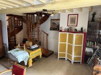 https-media-immo-facile-com-office2-pagesimmoweb-127797-catalog-images-pr-p-5-8-3-9-1-3-6-8-58391368e-jpg-datemaj-06-06-2025-14-05-16