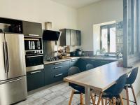 https-media-immo-facile-com-office2-pagesimmoweb-127797-catalog-images-pr-p-5-8-2-1-4-2-7-6-58214276f-jpg-datemaj-03-05-2025-15-10-56