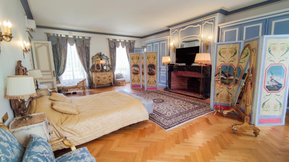 https-media-immo-facile-com-office2-pagesimmoweb-127797-catalog-images-pr-p-5-6-3-8-2-8-2-6-56382826r-jpg-datemaj-03-05-2025-15-13-26