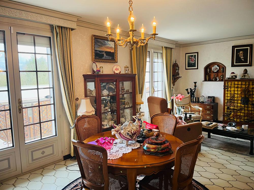 https-media-immo-facile-com-office2-pagesimmoweb-127797-catalog-images-pr-p-6-0-1-1-4-8-4-7-60114847f-jpg-datemaj-25-02-2026-16-29-15