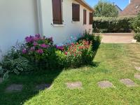 https-media-immo-facile-com-office2-pagesimmoweb-127797-catalog-images-pr-p-5-8-7-6-6-8-2-2-58766822g-jpg-datemaj-01-12-2025-11-06-49