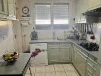 https-media-immo-facile-com-office2-pagesimmoweb-127797-catalog-images-pr-p-5-7-0-1-6-9-8-3-57016983b-jpg-datemaj-18-03-2025-15-10-03