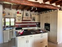 https-media-immo-facile-com-office2-pagesimmoweb-127797-catalog-images-pr-p-5-6-3-3-6-3-6-2-56336362g-jpg-datemaj-20-03-2025-04-49-11