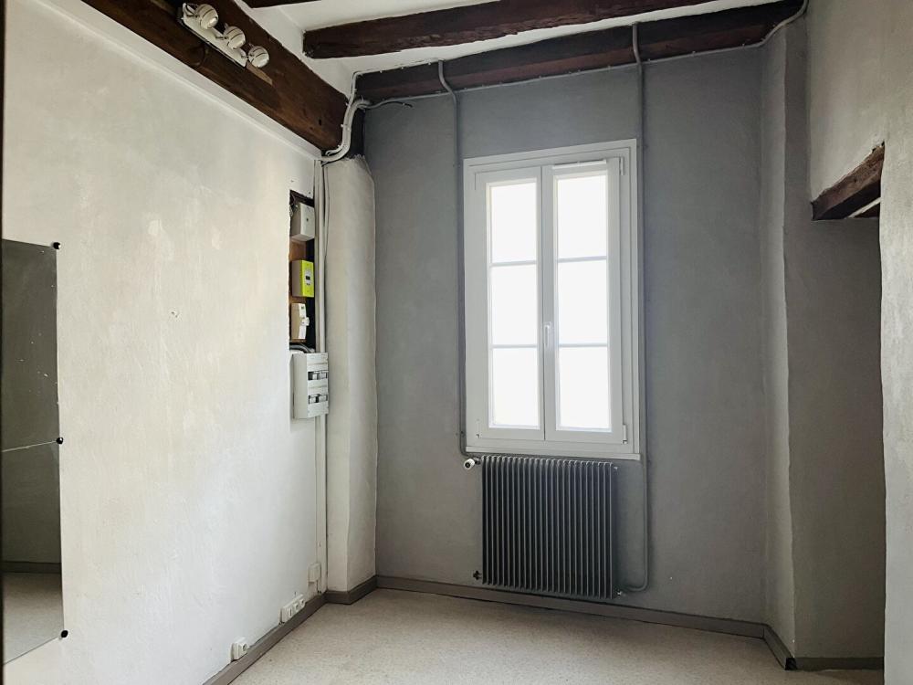 https-media-immo-facile-com-office2-pagesimmoweb-127797-catalog-images-pr-p-5-9-5-7-3-6-1-5-59573615g-jpg-datemaj-24-11-2025-18-57-42