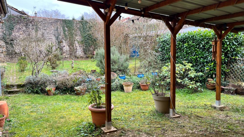 https-media-immo-facile-com-office2-pagesimmoweb-127797-catalog-images-pr-p-5-8-0-3-5-8-6-0-58035860q-jpg-datemaj-18-03-2025-15-33-04