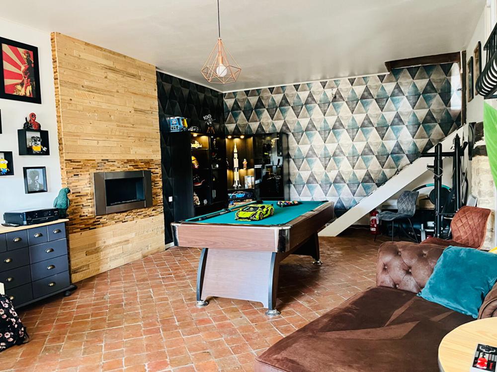 https-media-immo-facile-com-office2-pagesimmoweb-127797-catalog-images-pr-p-5-8-2-1-4-2-7-6-58214276i-jpg-datemaj-03-05-2025-15-10-56