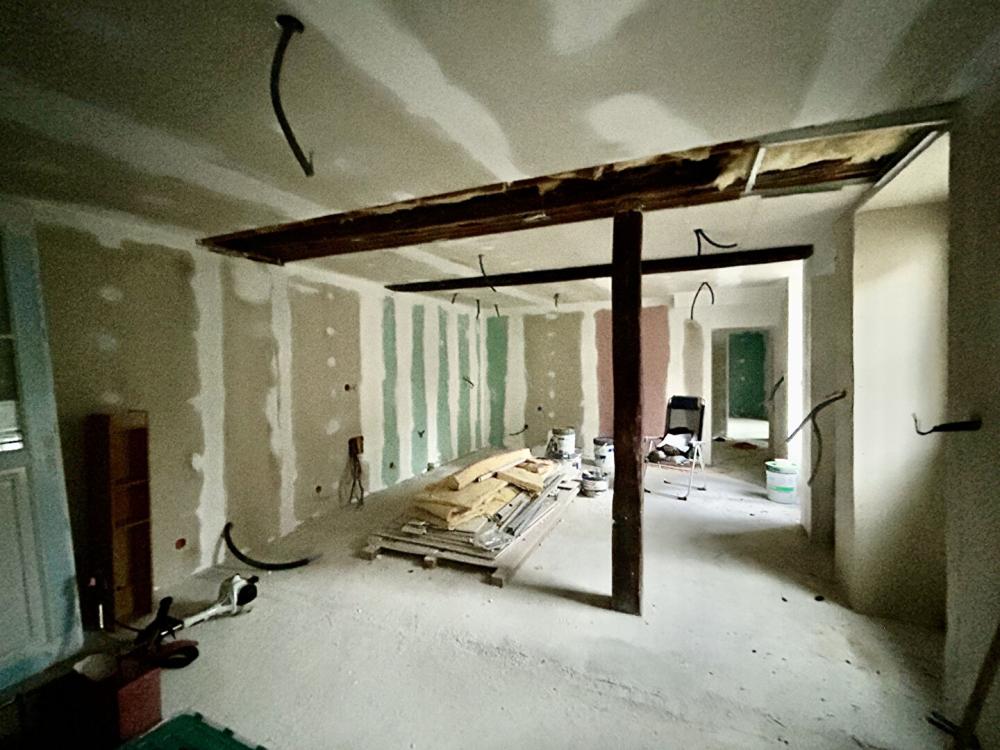 https-media-immo-facile-com-office2-pagesimmoweb-127797-catalog-images-pr-p-6-0-2-1-4-0-4-9-60214049b-jpg-datemaj-17-03-2026-12-23-37