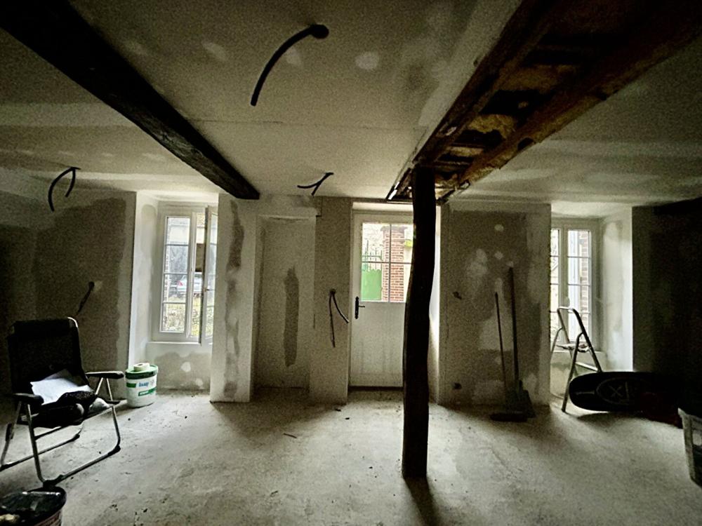 https-media-immo-facile-com-office2-pagesimmoweb-127797-catalog-images-pr-p-6-0-2-1-4-0-4-9-60214049c-jpg-datemaj-17-03-2026-12-23-37