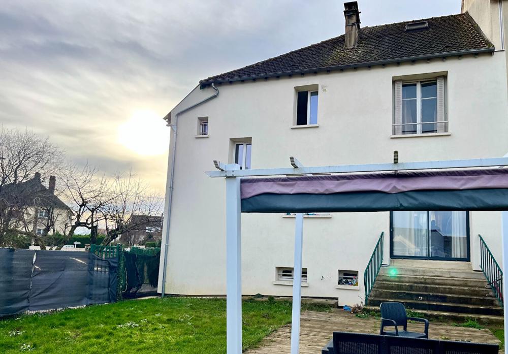 https-media-immo-facile-com-office2-pagesimmoweb-127797-catalog-images-pr-p-5-9-9-9-0-5-5-6-59990556b-jpg-datemaj-07-02-2026-17-34-51