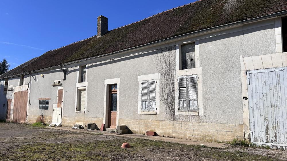 
Longère Charbuy 4 pièces 80 m2

