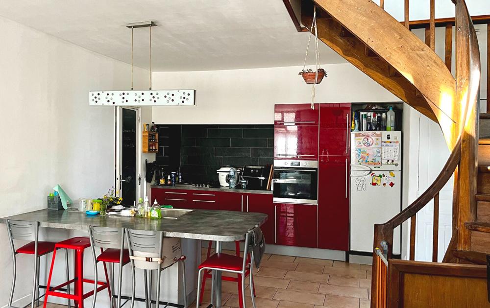 https-media-immo-facile-com-office2-pagesimmoweb-127797-catalog-images-pr-p-6-0-4-9-3-0-8-2-60493082i-jpg-datemaj-23-04-2026-16-53-34