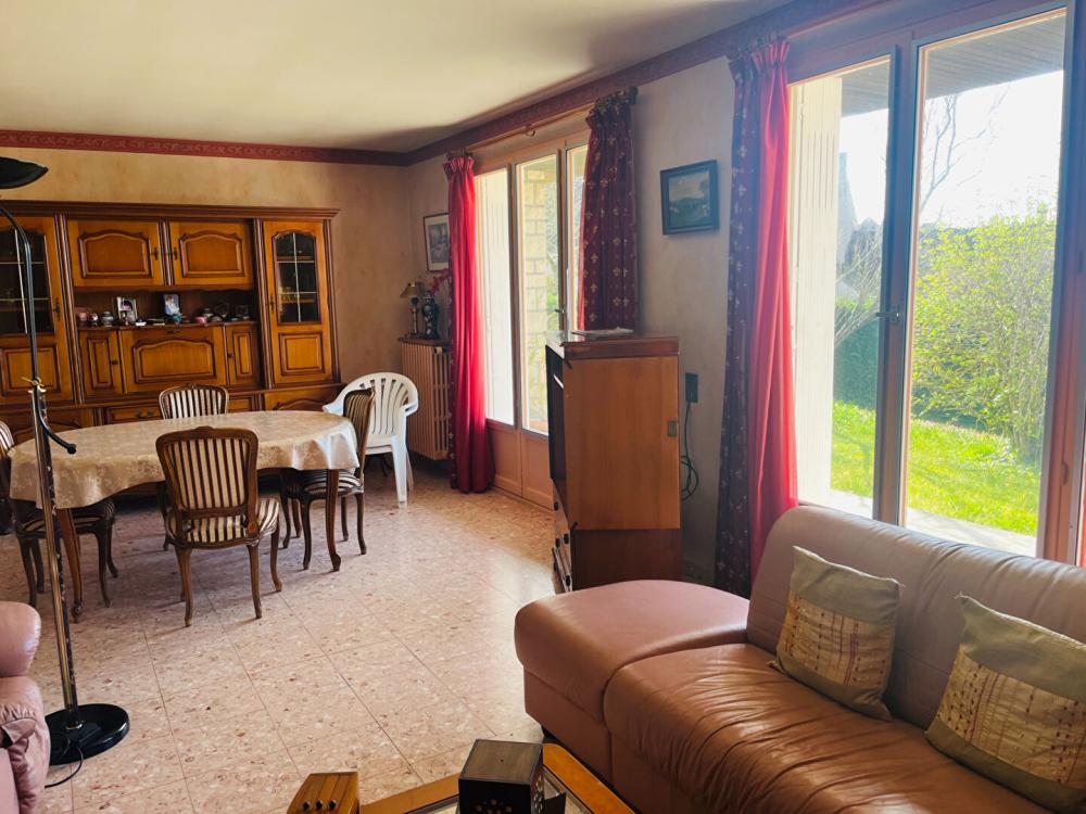 https-media-immo-facile-com-office2-pagesimmoweb-127797-catalog-images-pr-p-5-9-5-0-2-6-9-6-59502696d-jpg-datemaj-12-03-2026-11-57-22