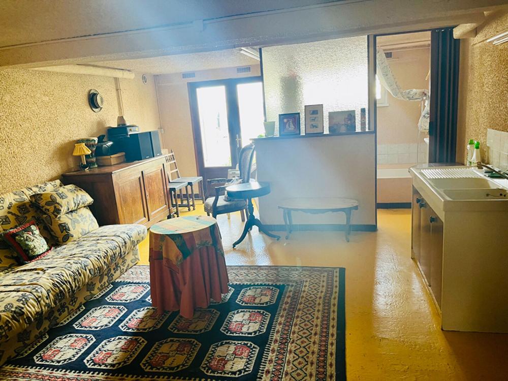 https-media-immo-facile-com-office2-pagesimmoweb-127797-catalog-images-pr-p-5-9-5-0-2-6-9-6-59502696j-jpg-datemaj-12-03-2026-11-57-22