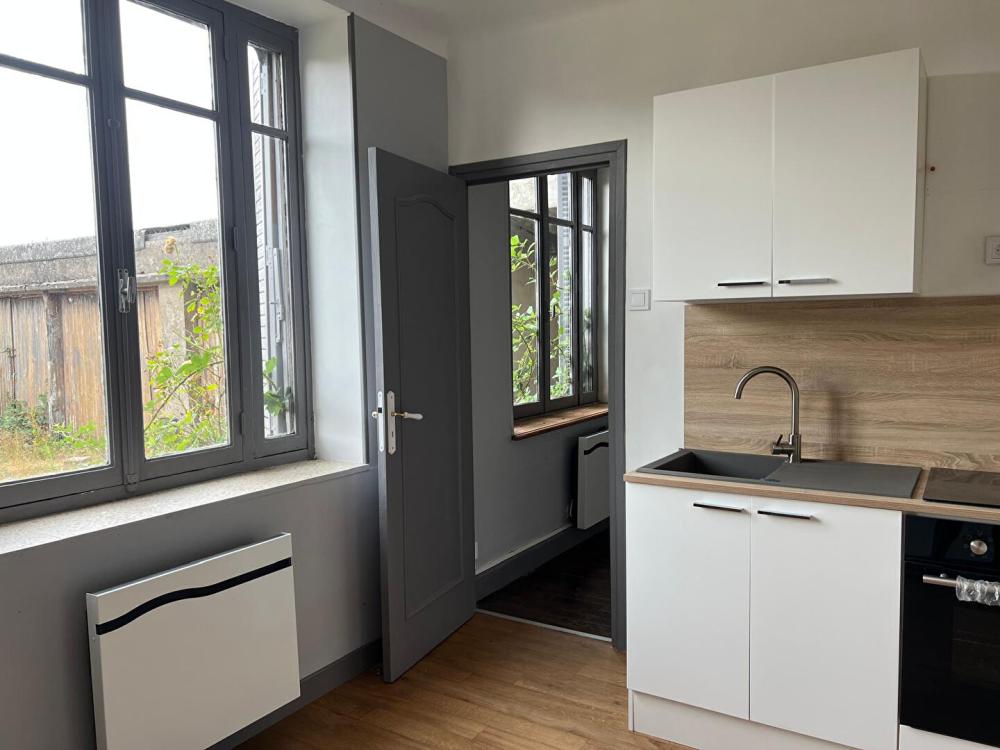 https-media-immo-facile-com-office2-pagesimmoweb-127797-catalog-images-pr-p-5-9-7-5-5-4-9-9-59755499n-jpg-datemaj-30-12-2025-18-21-36