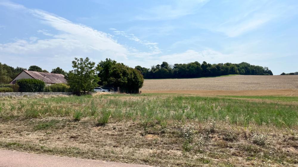 https-media-immo-facile-com-office2-pagesimmoweb-127797-catalog-images-pr-p-5-7-1-4-5-1-6-5-57145165d-jpg-datemaj-29-04-2026-15-37-00