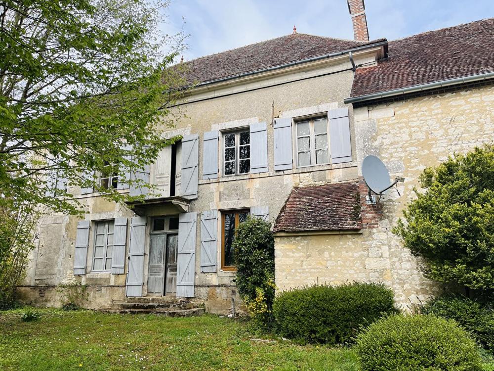
MAISON DE MAITRE

