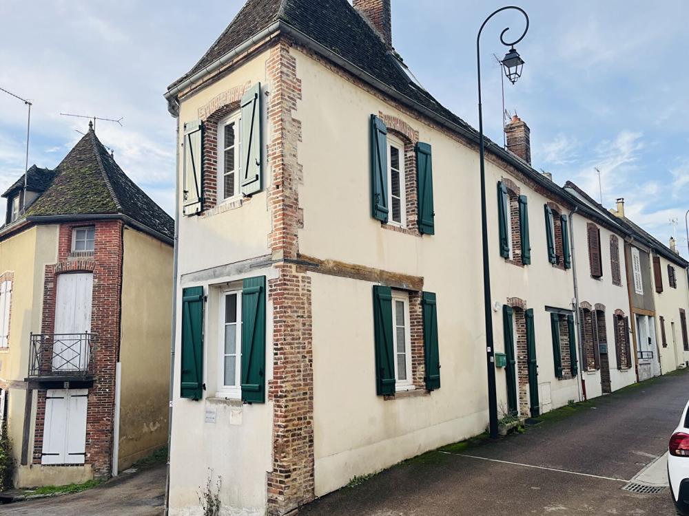 
IMMEUBLE SANS COPROPRIETE
