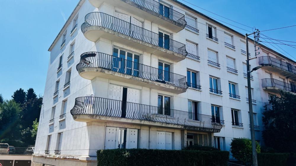 
Auxerre, proche centre ville
