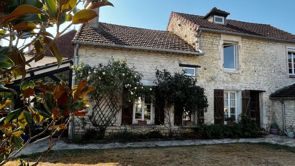
Maison ancienne à Vincelles
